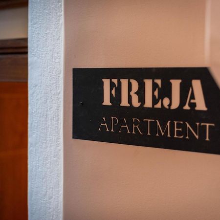 Freja- Luxury Studio Apartment Old Town Zadar Center Exterior foto